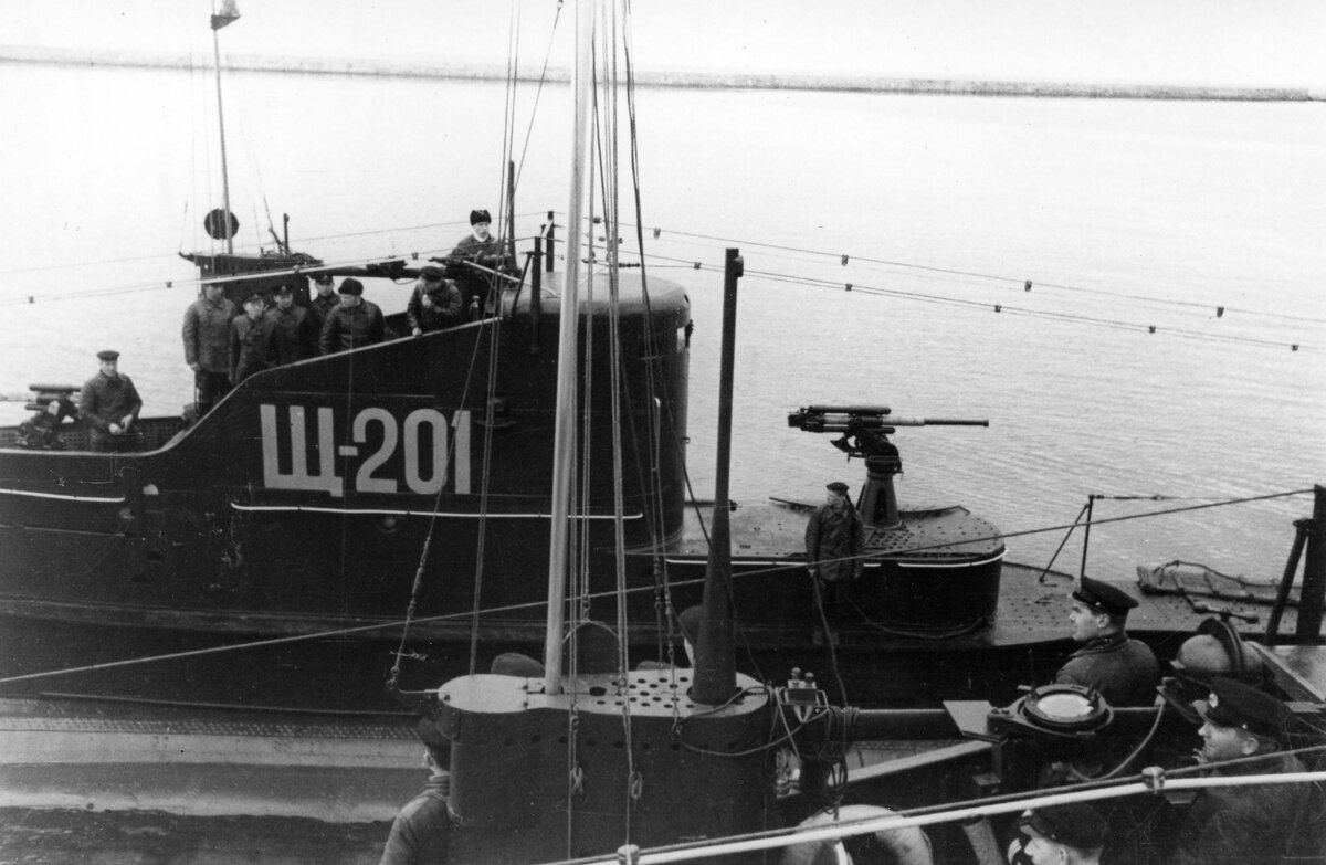 images И нашим, и вашим: Алексиевич вновь вскрыла гнилое нутро изображения foto И нашим, и вашим: Алексиевич вновь вскрыла гнилое нутро изображения