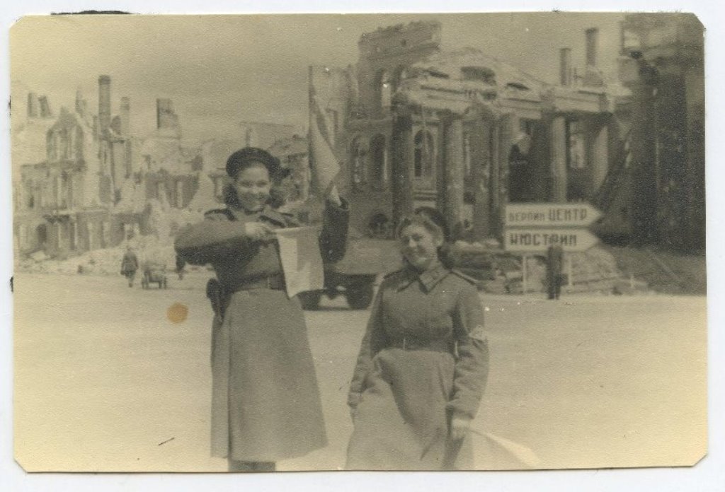 1944302.jpg