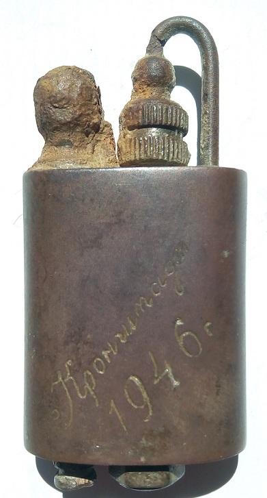 26556049.jpg