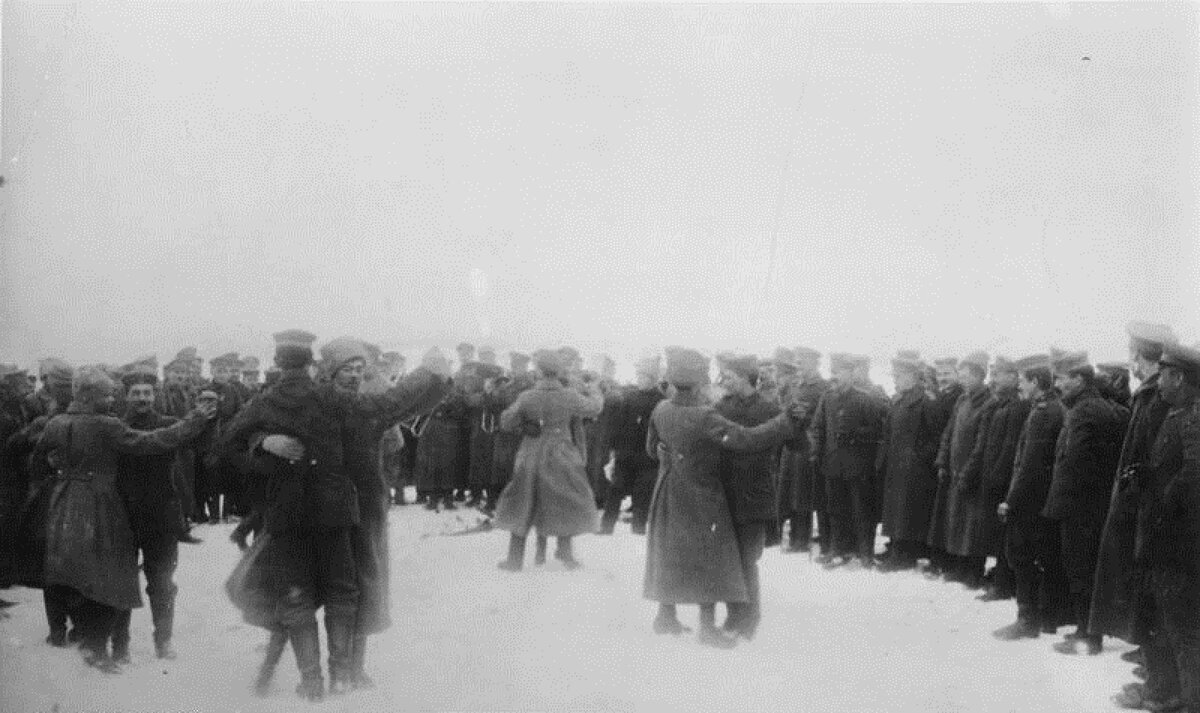 1917_Verbruederung.jpg