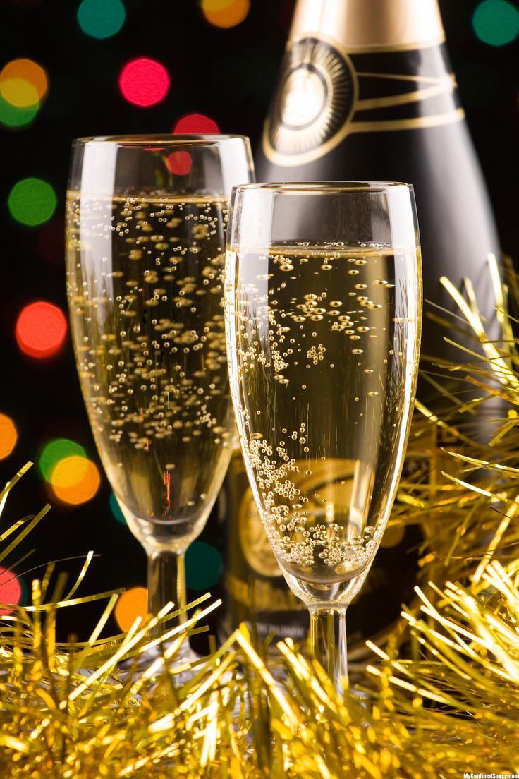 4ad1350a5db417b90c13c6a3b1b15e82--christmas-morning-new-years-eve.jpg