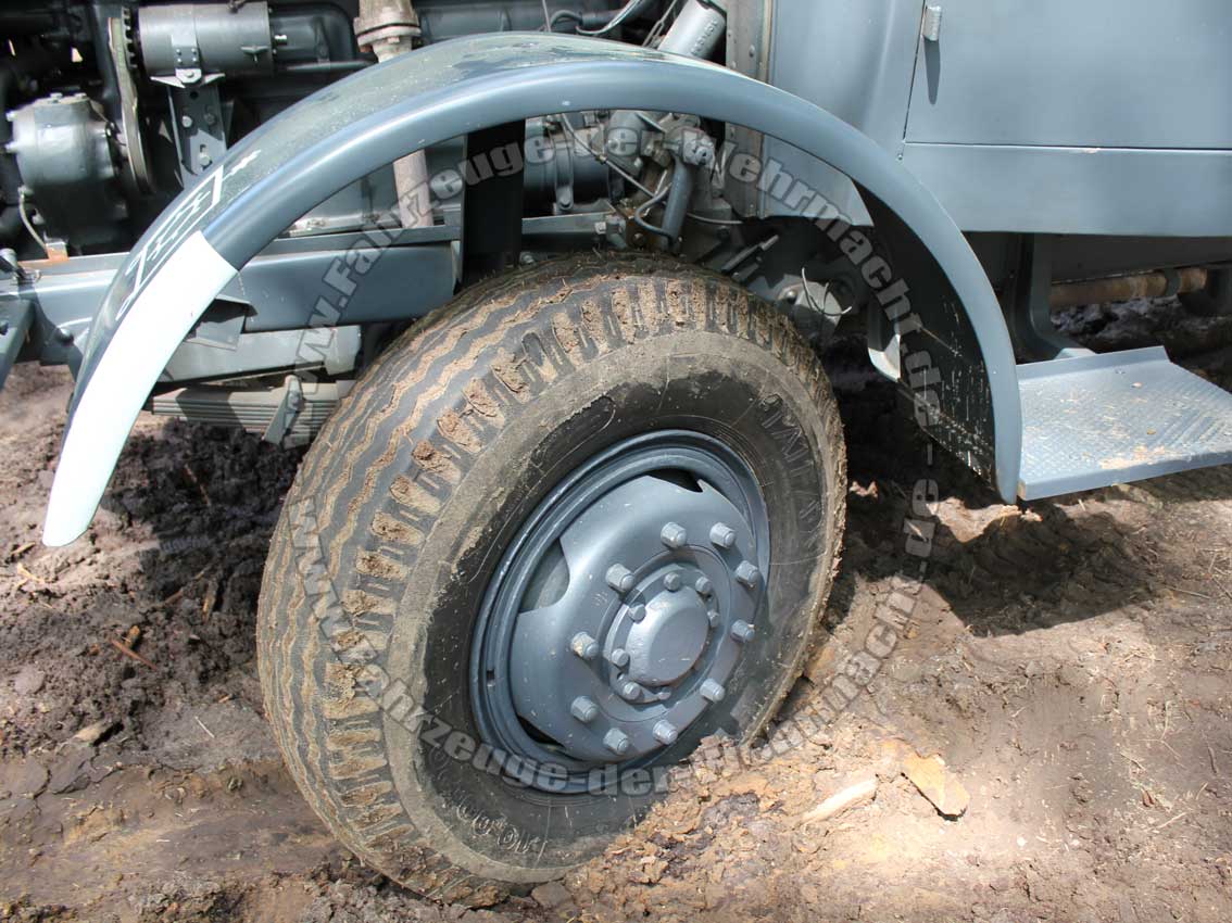 Buessing_4500A_Cr_07-1.jpg