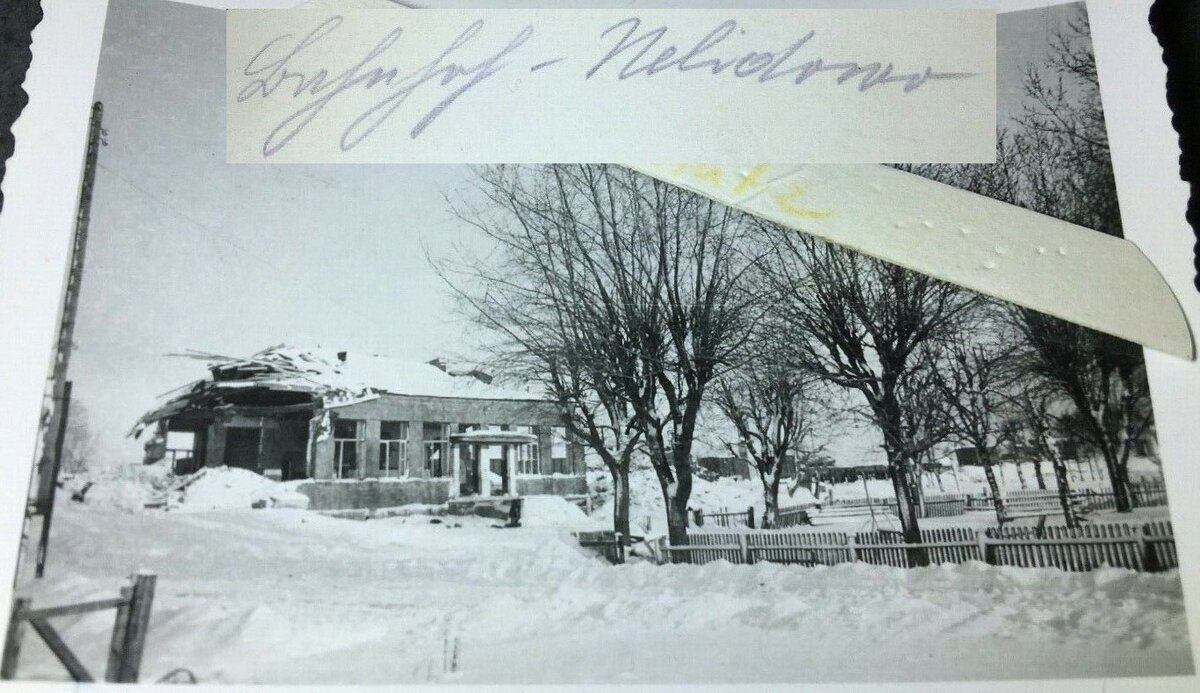 Orig-Foto-zerstörter-Bahnhof-Nelidowo-Нелидово-Russland-Bahnstrecke (3).jpg