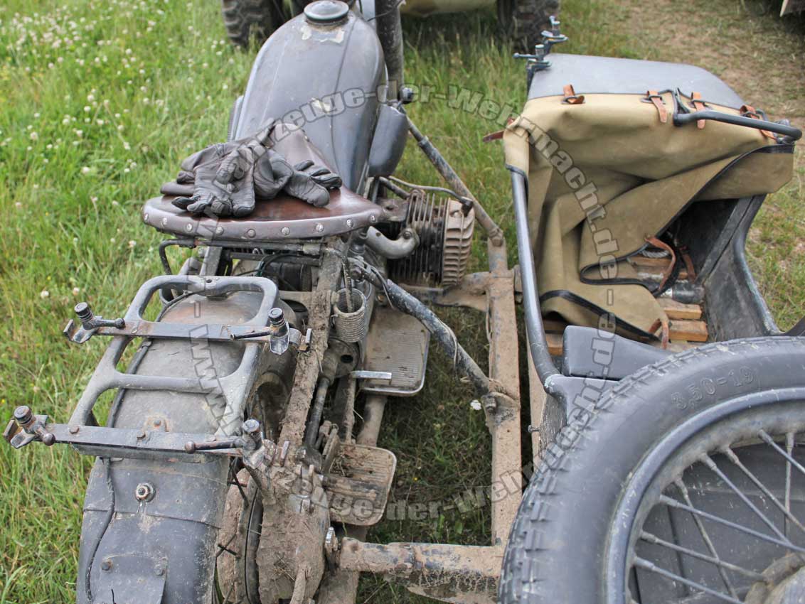 BMW r12 Вермахт