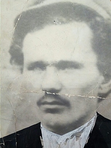 3833dba727d575d649f3be547bda7f85_crop.jpg