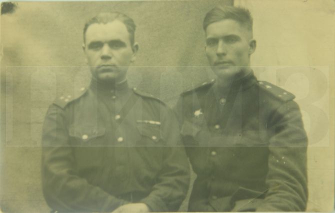 6910-1560.JPG
