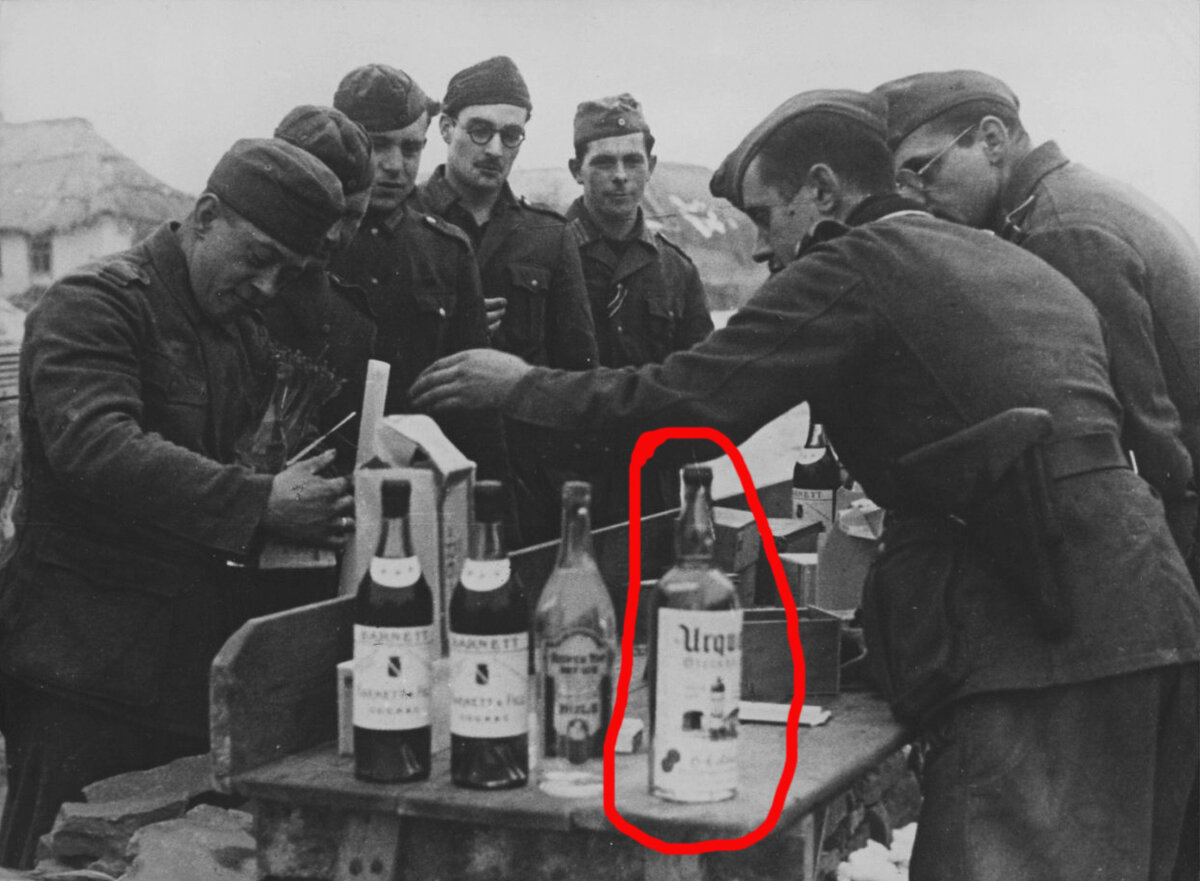 1943.jpg