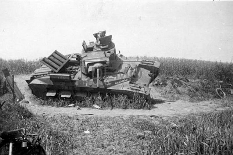 Matilda II..GALAHAD.._L.jpg