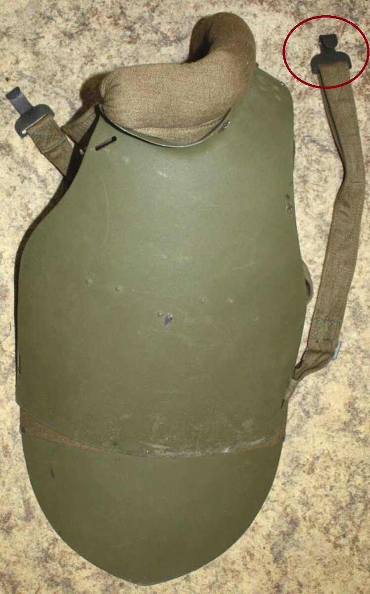 7-obzor-stalnoi-nagrudnik-sn-42-02.jpg