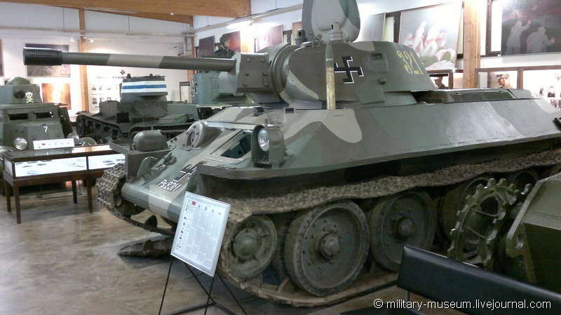 Parola Panzermuseum-2013-09-020.jpg