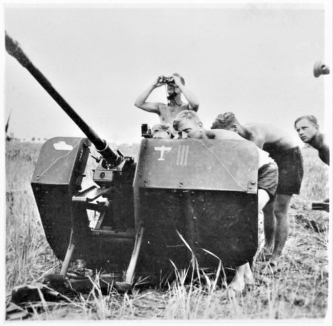 20 mm FlaK-30 _ (ЩИТ..2).jpg