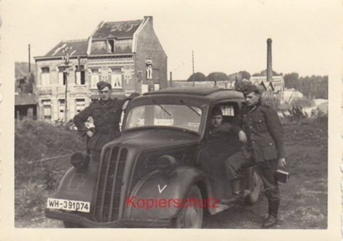 Ford 7W Ten_(+).jpg