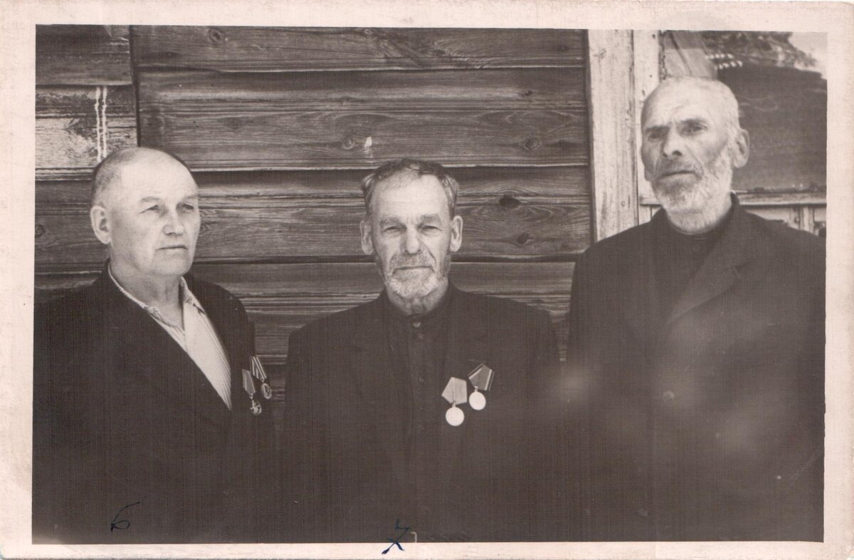 6906.2 - 0001.jpg