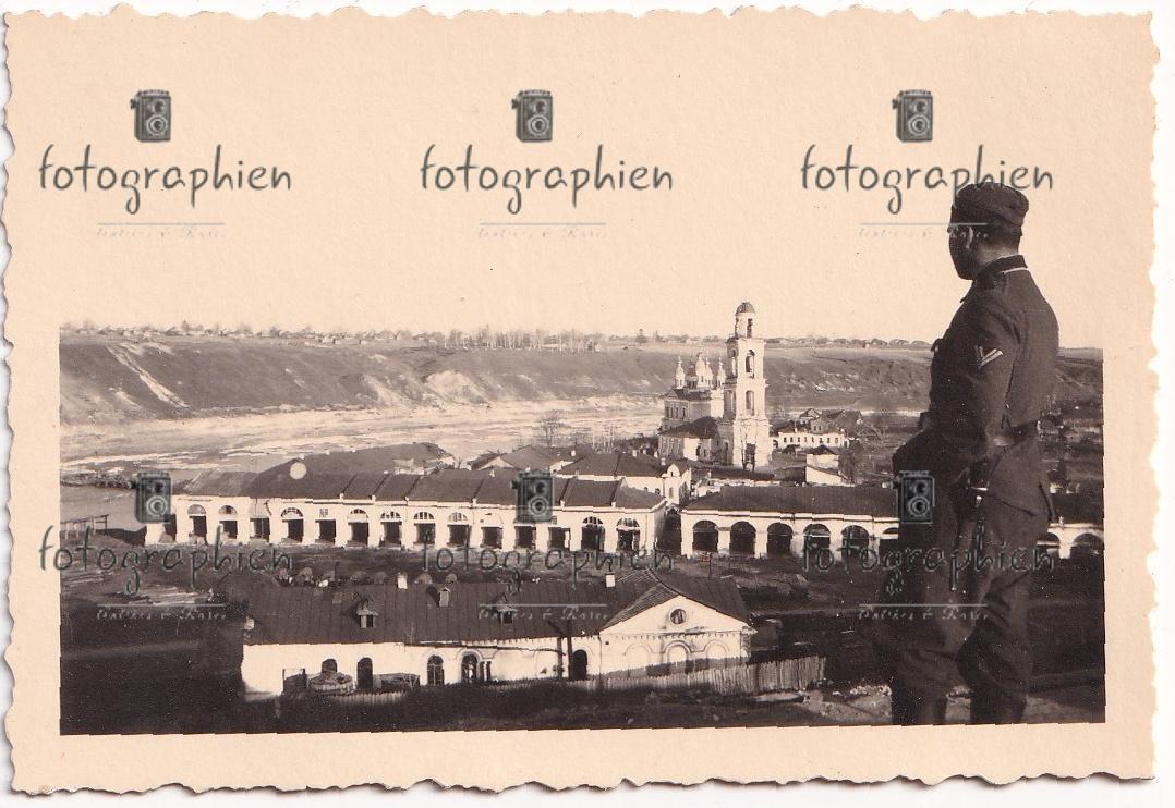 Stariza Старица orth. Kirche Ortsansicht 194.jpg