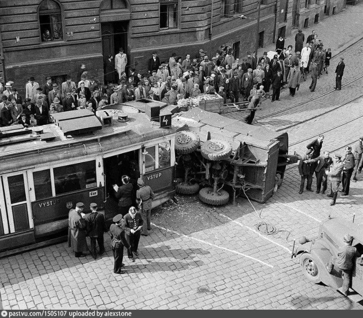 Най_Tatra и трамв_прага-42_г.jpg