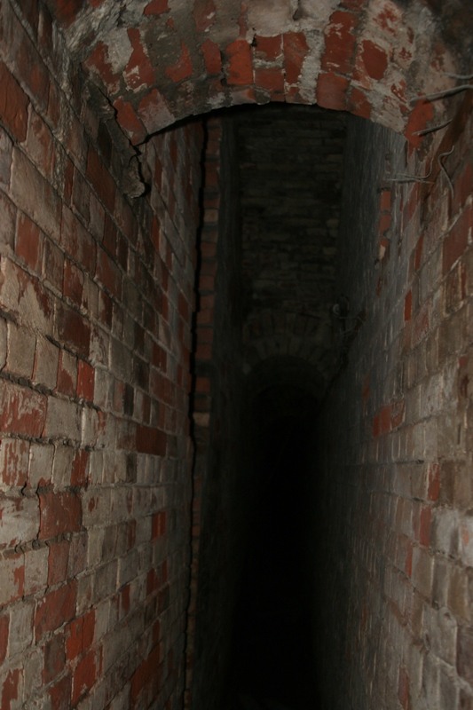 0_4139_b8c7015_XL.jpg
