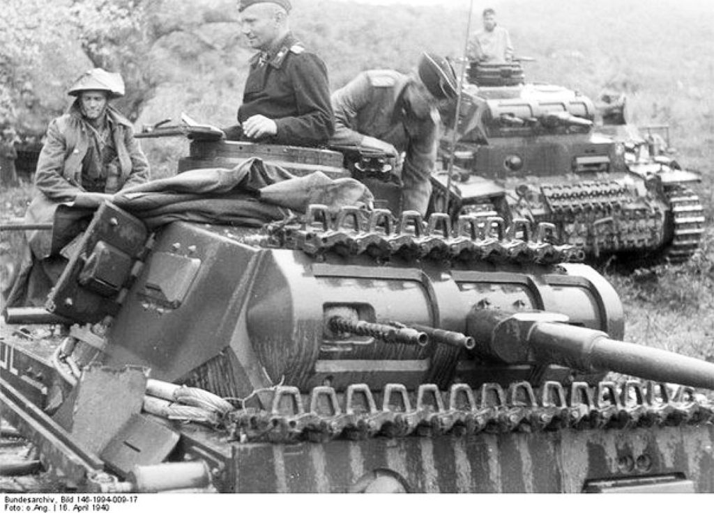 0-Pz. III _Befehlspanzer III_.jpg