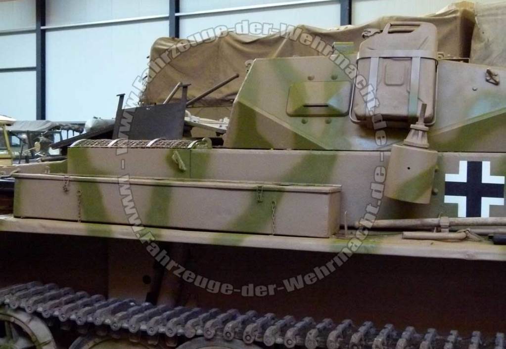 PzKpfw_2_L_Sa_11-1.jpg