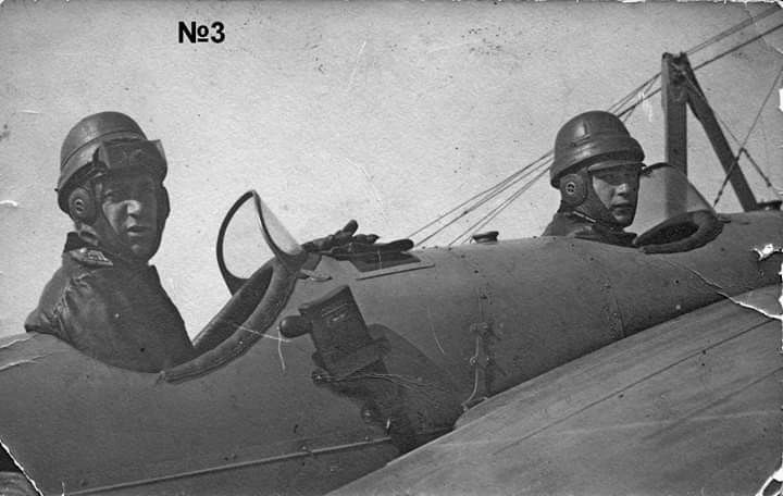 0-Mauser C-96 -+-monoplan Deperdussin TT-franc.jpg