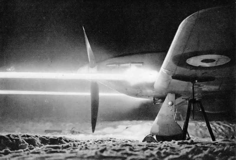 !Залп_7,7-мм Browning _.jpg