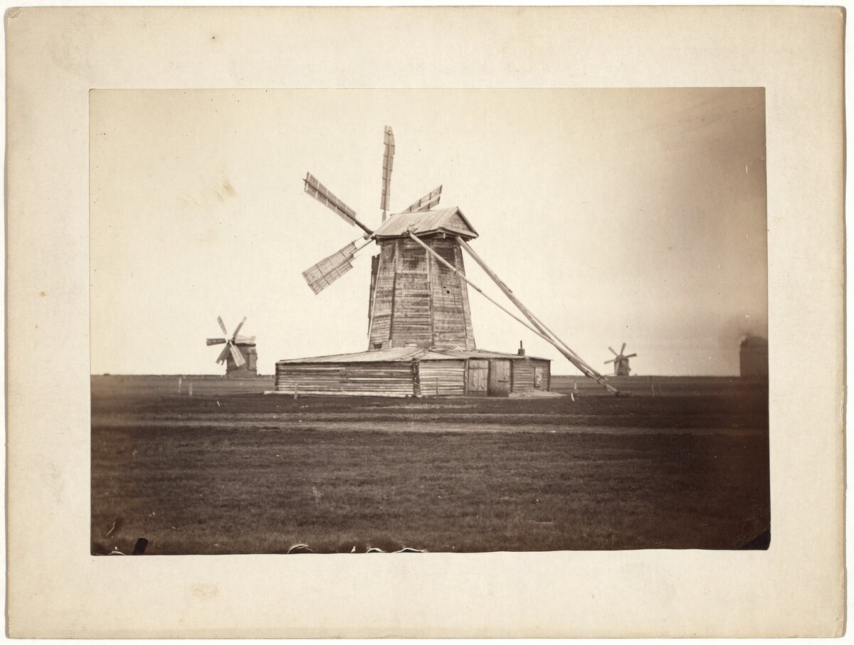 Windmills_near_Omsk_LCCN99615455.jpg