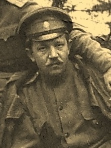 190 - 175 - Андрей Иванович Рюмшин на фронте.jpg
