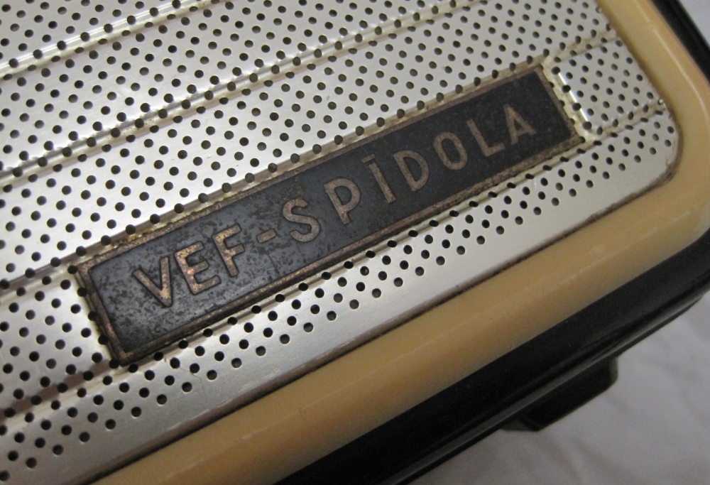 Приемник Vef Spidola (02).JPG