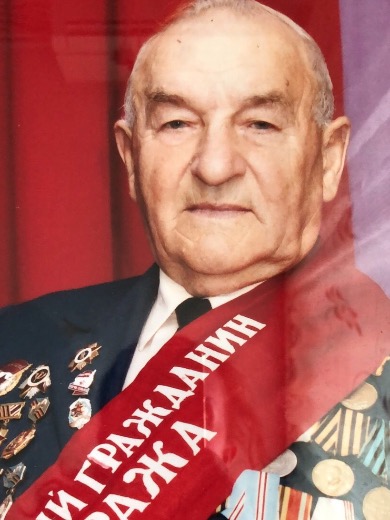 2befdd45fef8cf1c92b16277f311d904_crop.jpg