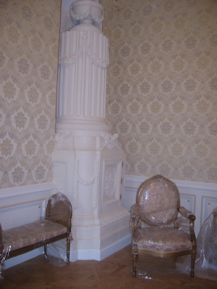 S6008013.jpg