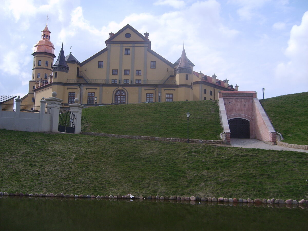 S6008064.jpg
