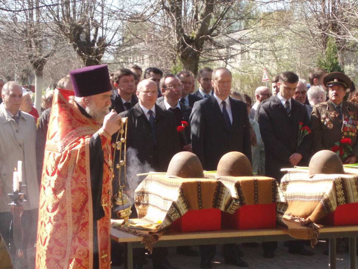 aprils 156.jpg