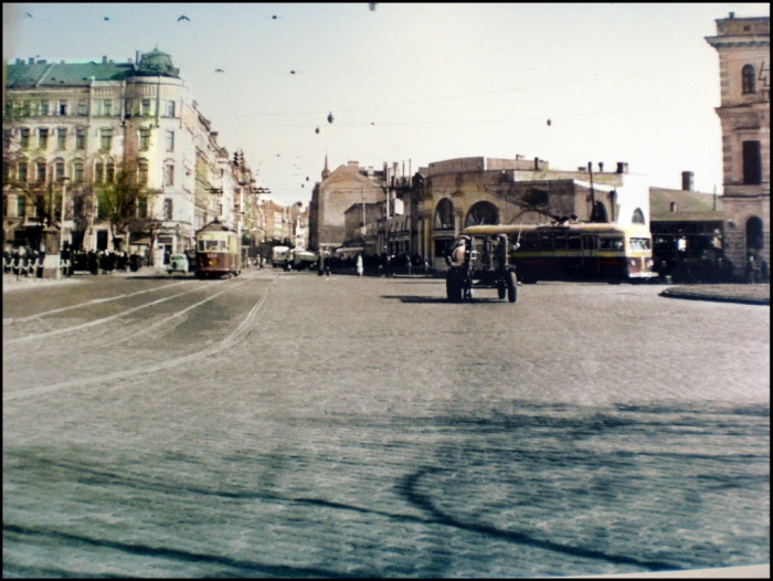 09-1958.jpg