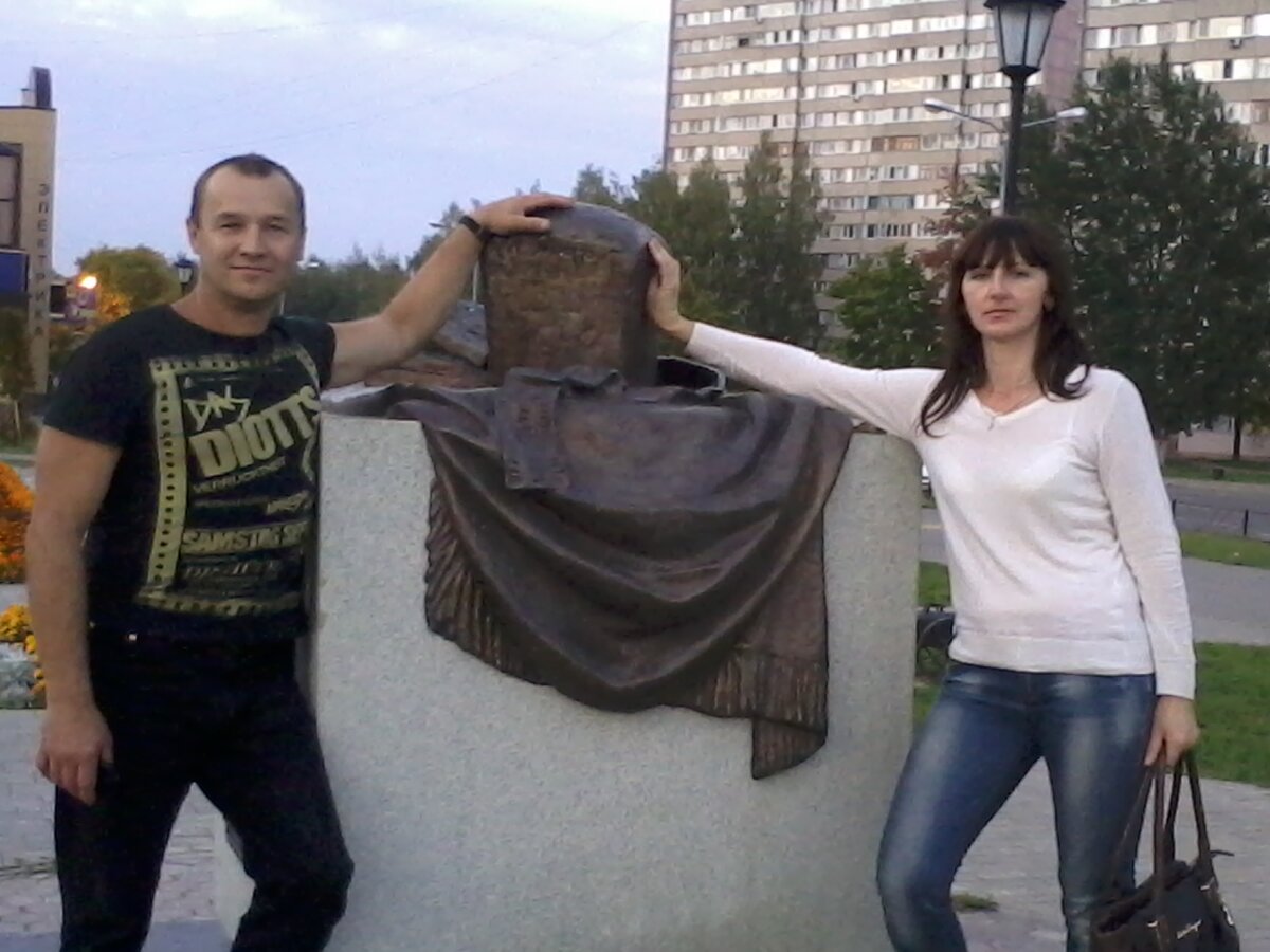 2014-памятник хлебу .jpg