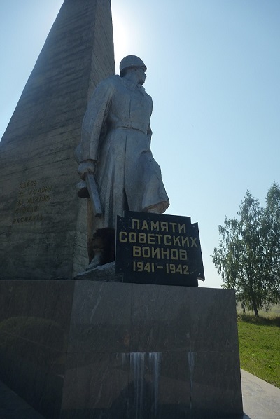 P1110119-1.jpg