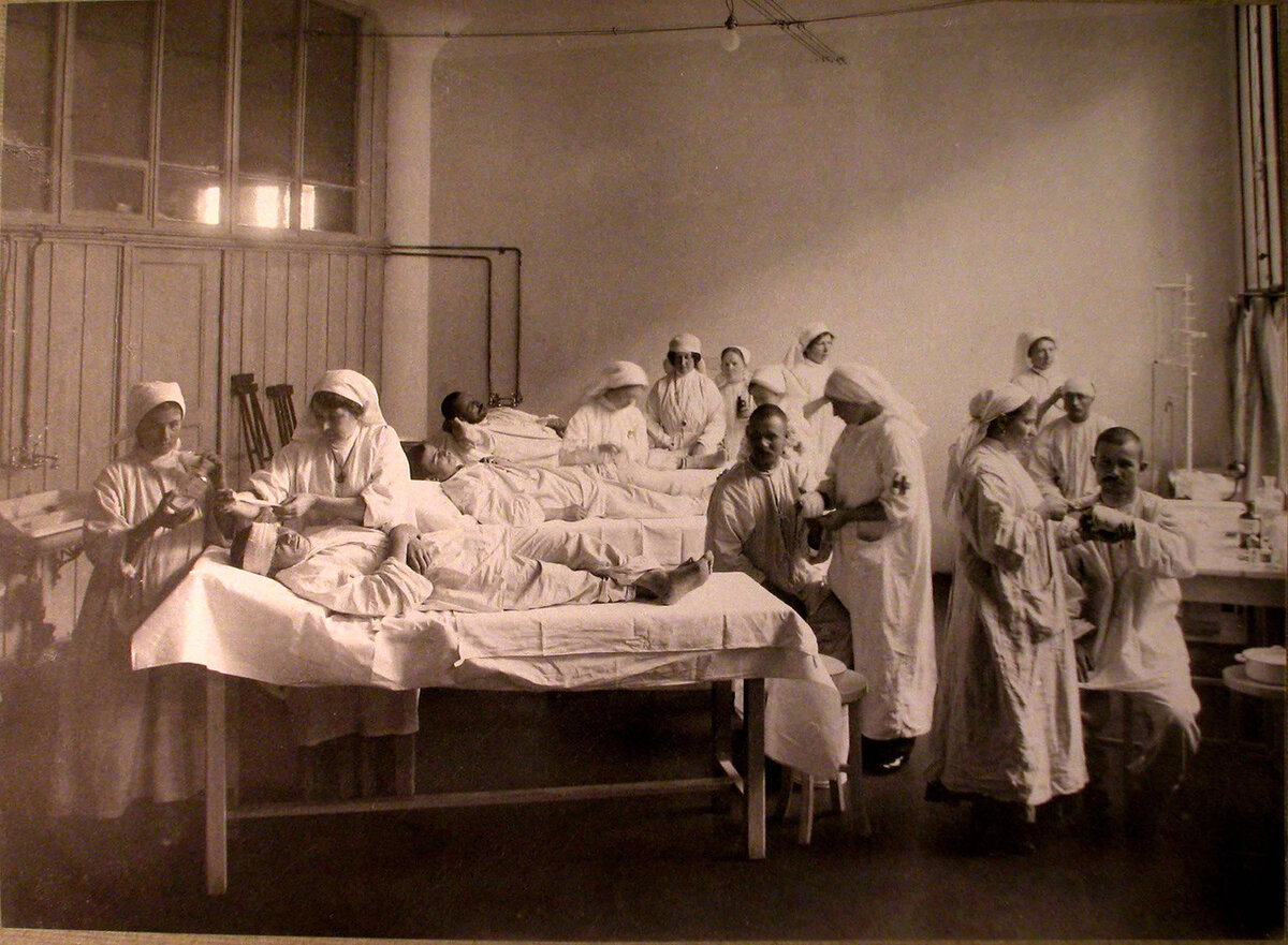 18 госпиталей. Лазареты первой мировой войны. Сестры милосердия, госпиталь милосердия Франция, 1914г.. Военные госпитали в первую мировую войну.
