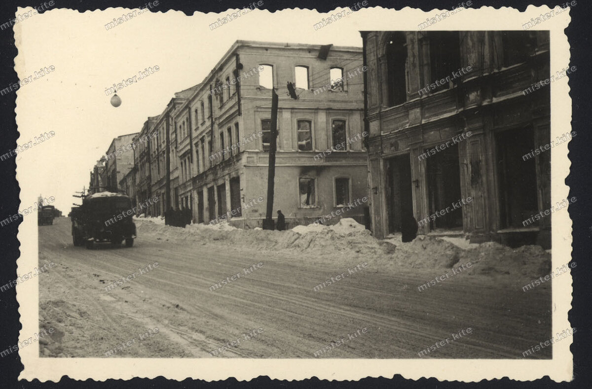 Smolensk-Смоленск-Центра́льный федера́льный о́круг-Hauptstrasse-1941-Russia-69.JPG