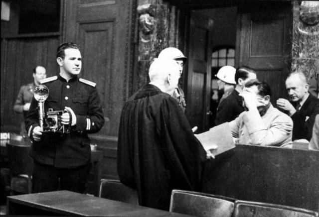 Khaldei_Goering-640x436.jpg
