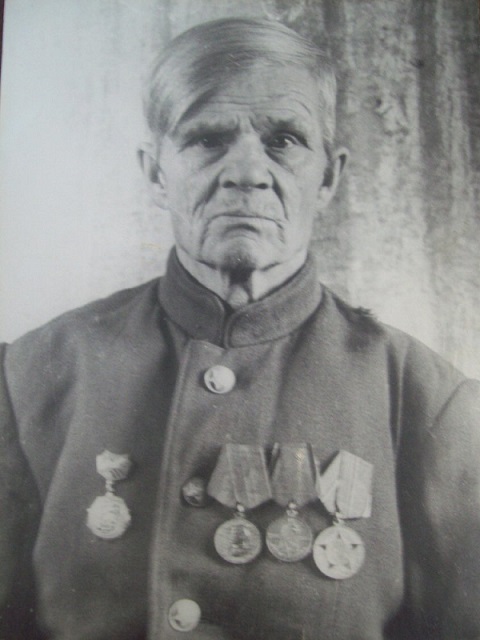 Лапин Иван Яковлевич.jpg