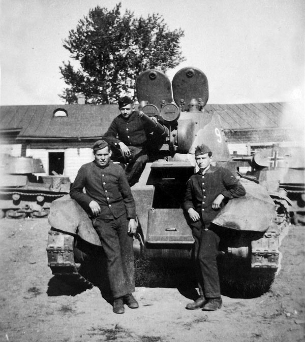 bt-7_128.jpg