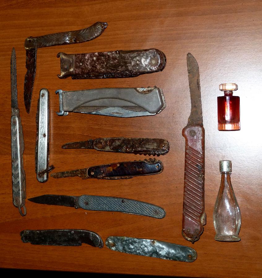 Самые древние ножи. Старинные ножи. Коллекционные ножи. Коллекция старых ножей. Старый нож.