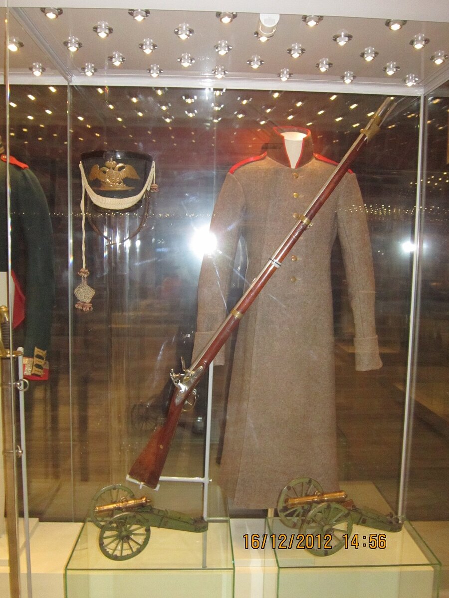 Военный музей 1812 года. Музей войны 1812. Музей Москвы 1812. Музей 1812 года экспонаты. Музей войны 1812 года на красной площади.