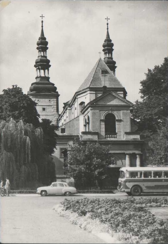 17318476_1024.jpg