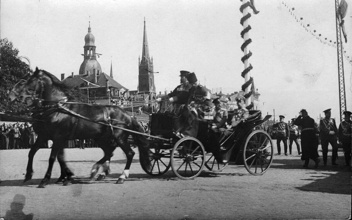 Czar_Nikolai_II_1910__2_[1].jpg