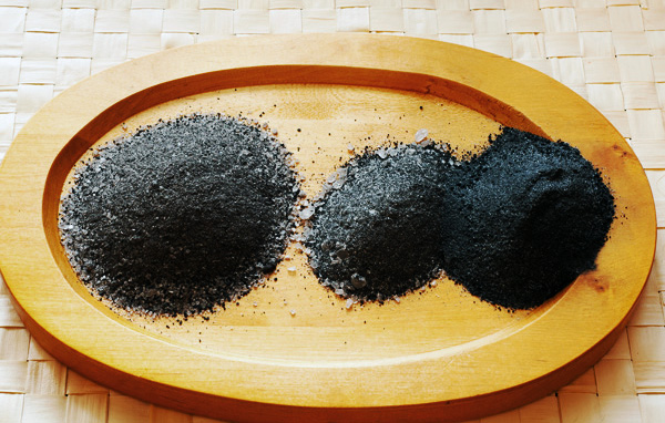 black-salt-paskha-01.jpg