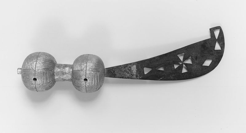 800px-Brooklyn_Museum_69.53_Sword_Akrafena.jpg