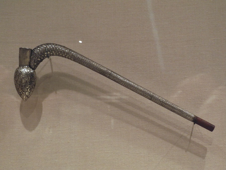 5 staff, benin.jpg