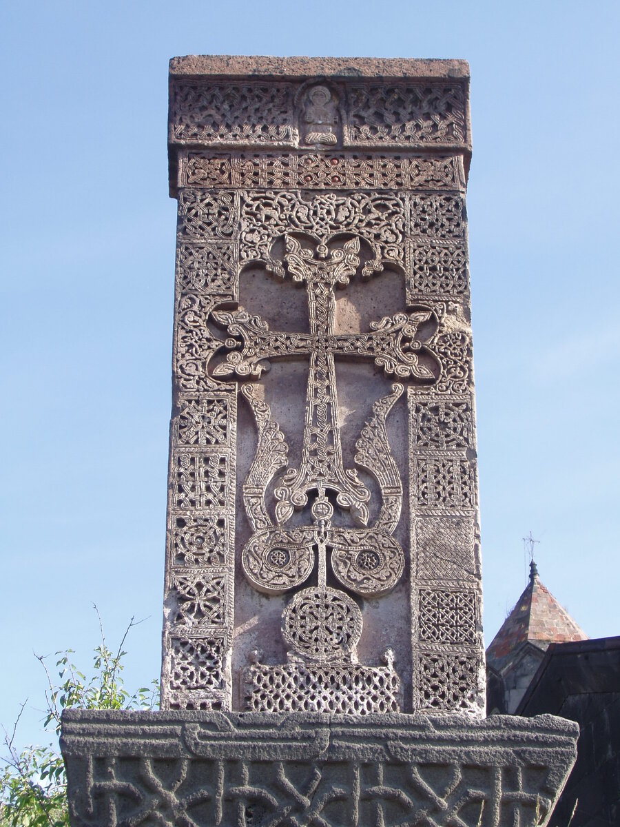ХАЧКАР 1220 год.jpg