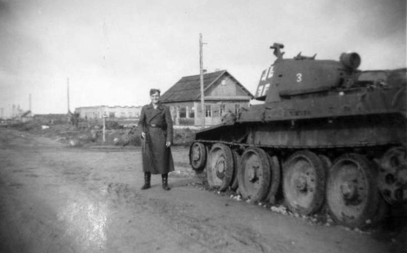 bt-7_121.jpg