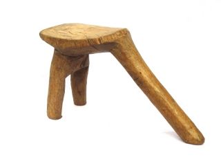 _fine_african_lobi_tribe_stool__burkina_faso_1_thumb2_lgw.jpg