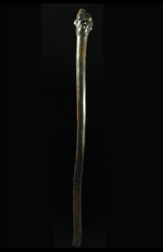 fiji waka, 111cm.L, c 18 to early 19 cent.jpg